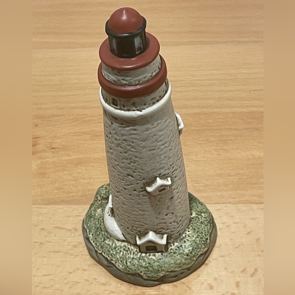 Lefton Other - Marblehead Lighthouse, Ohio. Lefton China 01194 Replica 1993. Collectable.